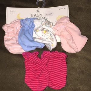 Baby mittens